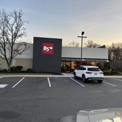 85°C Bakery Cafe-Cherry Hill - Exterior