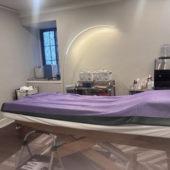 Bare Philosophy - Very clean room and area for waxing service. - Waxing Near Me - Rochester, Michigan Bare Philosophy - Very clean room and area for waxing service. - Waxing Near Me - Rochester, Michigan