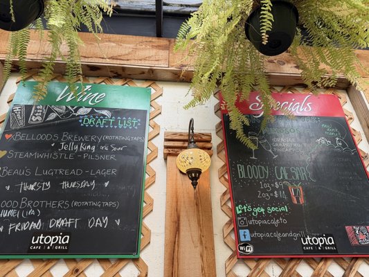 Utopia Cafe & Grill by null