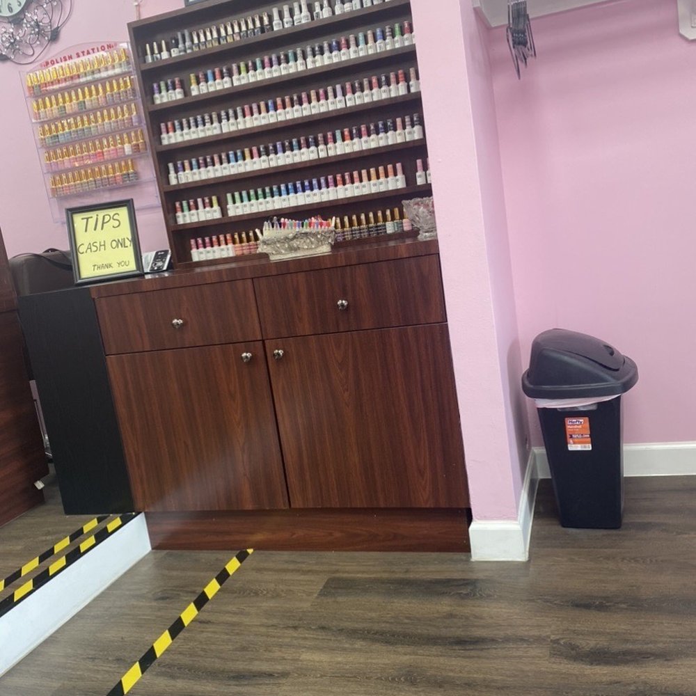 E Sister's Nail Spa - Gel colors - TIPS cash only - Nail Salons Near Me - Cliffside Park, New Jersey E Sister's Nail Spa - Gel colors - TIPS cash only - Nail Salons Near Me - Cliffside Park, New Jersey