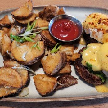 The Hard Bean Brunch - Yorkshire Benedict with Avocado - Breakfast & Brunch Near Me - Port Moody, British Columbia The Hard Bean Brunch - Yorkshire Benedict with Avocado - Breakfast & Brunch Near Me - Port Moody, British Columbia