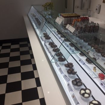 See's Candies - Counter - Candy Stores Near Me - Los Angeles, California See's Candies - Counter - Candy Stores Near Me - Los Angeles, California