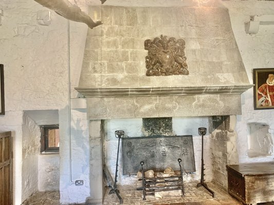 Bunratty Castle & Folk Park by null