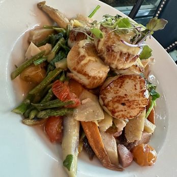 Caffe Tosca - Pan Seared Scallops - Italian Near Me - Hingham, Massachusetts