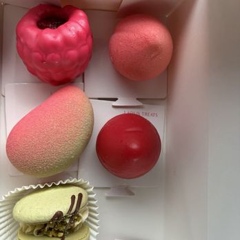 Ladun Treats - Bakeries Near Me - Everett, Washington Ladun Treats - Bakeries Near Me - Everett, Washington