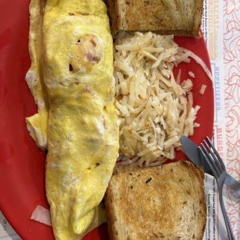 Boomarang Diner - Ham and cheese omelette - Fast Food Near Me - Pryor Creek, Oklahoma Boomarang Diner - Ham and cheese omelette - Fast Food Near Me - Pryor Creek, Oklahoma
