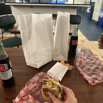 7th Street Burger Williamsburg - Burgers Near Me - Brooklyn, New York