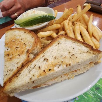 Palm Diner - Tuna Melt - Diners Near Me - Boynton Beach, Florida