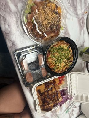 Aloha Poke & Sushi by null