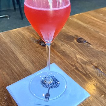 2120 - "It's Me, Not You" cocktail with vodka, blackberry-lavender syrup, lemon, and sparkling wine - New American Near Me - Seattle, Washington
