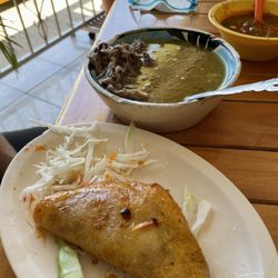 Rincón Hidalguense - Taco dorado de chivo.