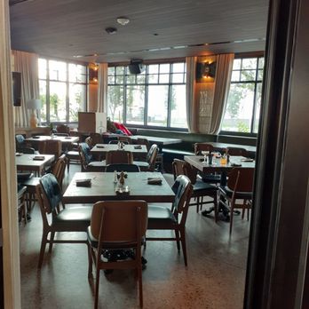 The Henry - New American Near Me - Phoenix, Arizona