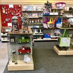 Dj's Hallmark Shop