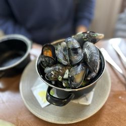 Howies - Mussels appetizer