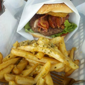 Hula's - BBQ Bacon Burger w Garlic Fries - American Near Me - Escalon, California
