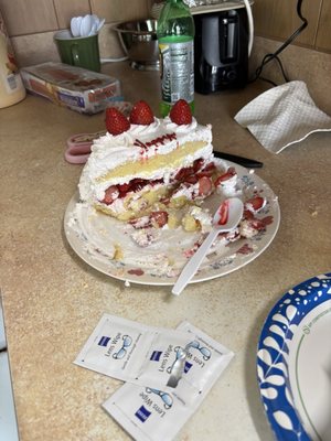 Holmesburg Bakery by null