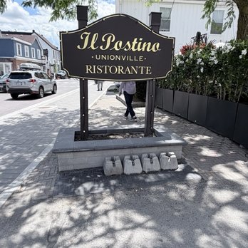 Il Postino - Signage in front of - Italian Near Me - Unionville, Ontario Il Postino - Signage in front of - Italian Near Me - Unionville, Ontario