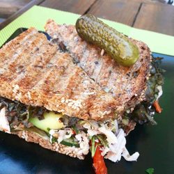 Super Juice - Chicken cheddar cheese grilled sandwich