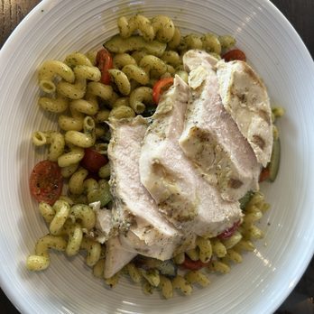 The Restaurant at Kellogg Ranch - Pesto pasta with Chicken - New American Near Me - Pomona, California