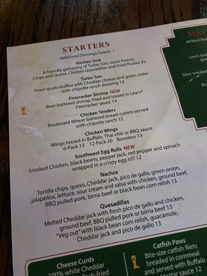 Lew's Grill & Bar by null