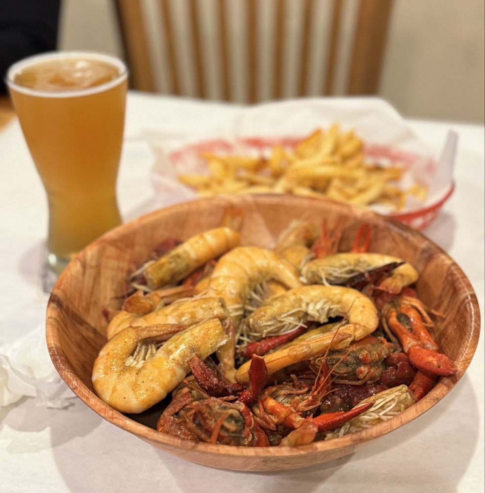 Bucket O' Crawfish- Alameda