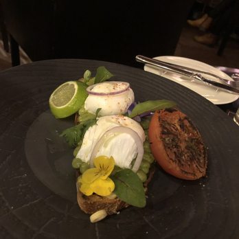 Funky Claude's Bar - Guacamole toast - Cocktail Bars Near Me - Montreux, VD