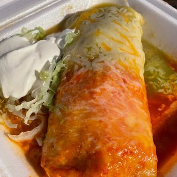 El Huarache Veloz - Burrito mojado - Mexican Near Me - Pinellas Park, Florida