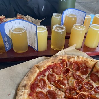 Moonraker Brewing - Beer!! - Breweries Near Me - Auburn, California