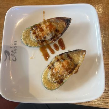 Z Sushi - Baked green mussels - Sushi Bars Near Me - Upland, California