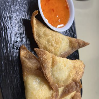 Thai 208 restaurant  - Cheese wonton - Thai Near Me - Idaho Falls, Idaho