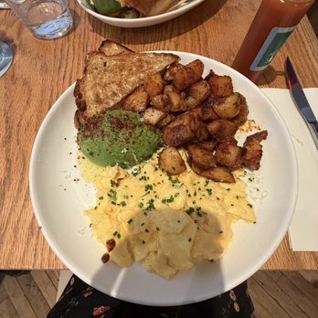Sunday In Brooklyn - Egg Cheddar Scramble - New American Near Me - Brooklyn, New York Sunday In Brooklyn - Egg Cheddar Scramble - New American Near Me - Brooklyn, New York