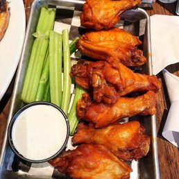 Garlic Chicken Wings Garlic Chicken Wings