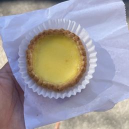 Egg tart Egg tart