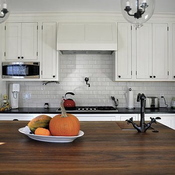 Justin Kelly Contracting - a bowl of fruit on a kitchen island - General Contractors Near Me Justin Kelly Contracting - a bowl of fruit on a kitchen island - General Contractors Near Me