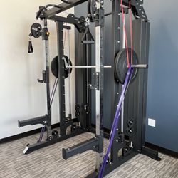 Extreme Training Equipment - Perfect home gym set up! Adjustable dual pulley, smith machine + squat rack.