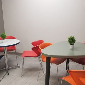 Innovative Professional Offices - Kitchenette - Shared Office Spaces Near Me - Ottawa, Ontario Innovative Professional Offices - Kitchenette - Shared Office Spaces Near Me - Ottawa, Ontario