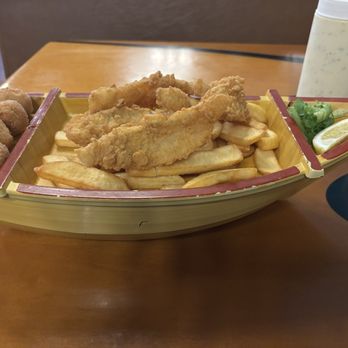 Adrians Fish and Chips - Nice presentation I guess. How do you wash it?? - Fish & Chips Near Me - Apopka, Florida
