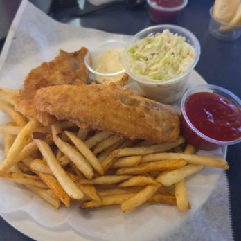 Oscar's Pier 83 - Fish & Chips Near Me - Glendale, Arizona