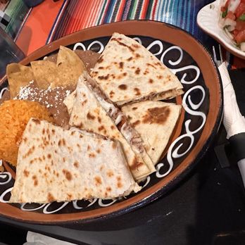 El Canario Carnitas - Mexican Near Me - Temecula, California El Canario Carnitas - Mexican Near Me - Temecula, California