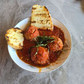 Mangiafoglie - Polpette - Pizza Near Me - Long Beach, California