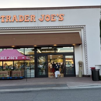 Trader Joe's - Grocery Near Me - Irvine, California