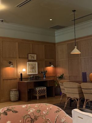 Palihouse Lobby Bar Hyde Park Village by null