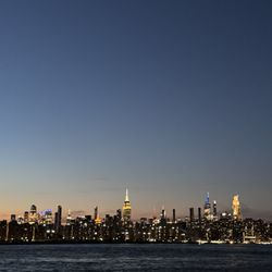 Domino Park - Skyline