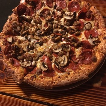 Tony's Pizzeria - Pizza Near Me - Lodi, California