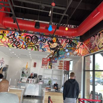 Dave's Hot Chicken - Inside - Chicken Shop Near Me - Charlotte, North Carolina