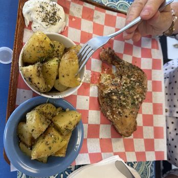 Zorba’s Kitchen - Chicken and greek potatoes. - Greek Near Me - Orlando, Florida Zorba’s Kitchen - Chicken and greek potatoes. - Greek Near Me - Orlando, Florida