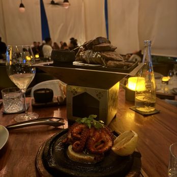 Porfirio's - Octopus and steak with mezcal - Cocktail Bars Near Me - Cancún, ROO