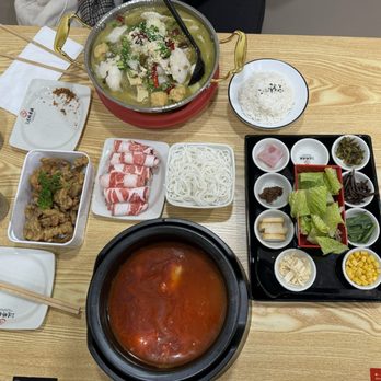 Ten Seconds Yunnan Rice Noodle - Fish hot pot (comes with rice) and tomato basa rice noodles - Chinese Near Me - Seattle, Washington Ten Seconds Yunnan Rice Noodle - Fish hot pot (comes with rice) and tomato basa rice noodles - Chinese Near Me - Seattle, Washington