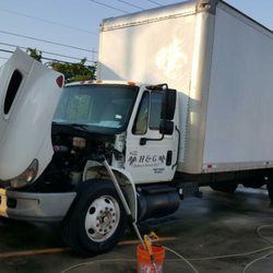 Ramon's Auto Detailing and Power Washing Services