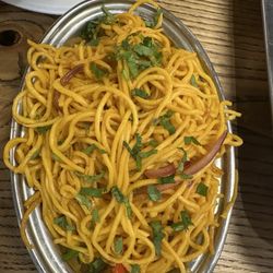 Sabzi Mandi - Hakka noodles